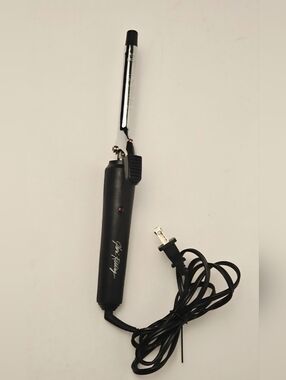 Conair Jheri Redding 1.5” Curling Iron Black Classic Hot Tool